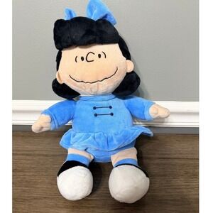 Animal Adventure Peanuts Lucy van Pelt‎ Plush